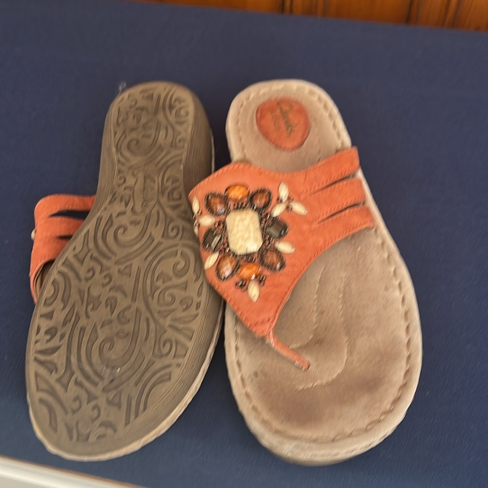Clark’s artisan beaded orange 9.5 comfy sandals worn once sale - Picture 5 of 8